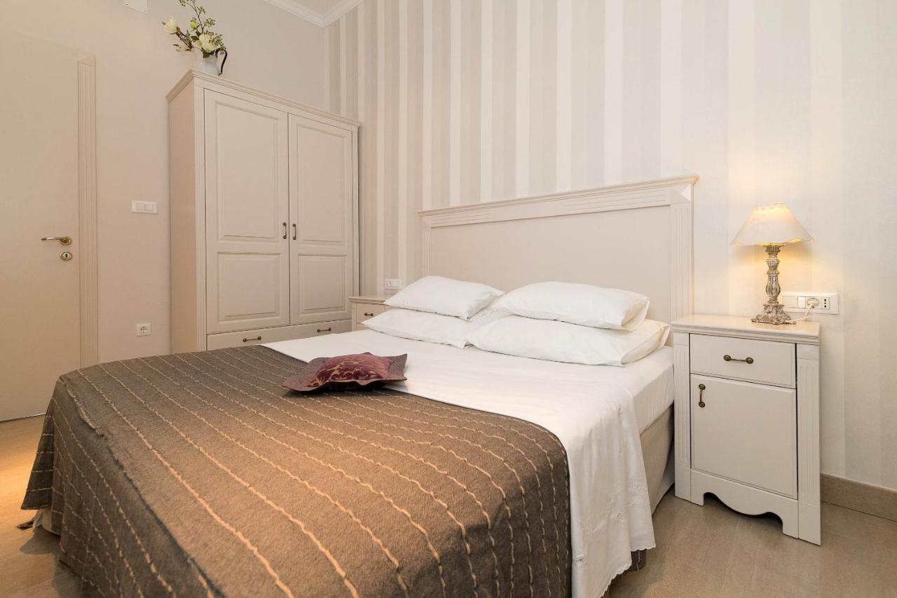 Apartmani Marion 茨里克韦尼察 外观 照片